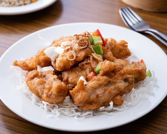 Deep Fried Spicy Pork Ribs 椒盐猪排